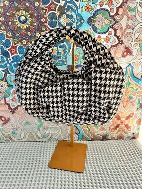 Giannini Black & Beige Houndstooth Slouch Hobo Handbag
